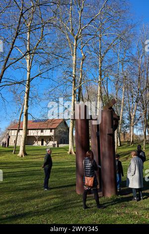 'Forest V, Corten Steel', 1997, Eduardo Chillida (1924-2002), Chillida Leku Museoa, Donostia, Saint-Sébastien, pays Basque, Espagne. Banque D'Images