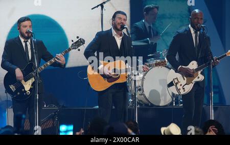 Sam Hunt se produit sur scène lors des CMT Music Awards 2024 au Moody Center le 7 avril 2024 à Austin, Texas. Photo : Amy E. Price/imageSPACE/MediaPunch Banque D'Images