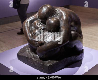 Mère et deux enfants, 1932-1936, Käthe Kollwitz (1867-1945), Musée Thyssen Bornemisza, Madrid, Espagne, Europe. Banque D'Images