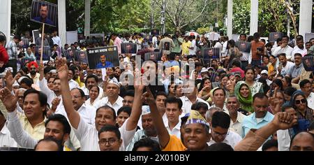 Inde. 07 avril 2024. NEW DELHI, INDE - 7 AVRIL : les dirigeants de l'AAP et les partisans du parti pendant le jeûne de masse pour protester contre l'arrestation de Delhi cm Arvind Kejriwal à Jantar Mantar le 7 avril 2024 à New Delhi, Inde. (Photo de Sonu Mehta/Hindustan Times/Sipa USA) crédit : Sipa USA/Alamy Live News Banque D'Images