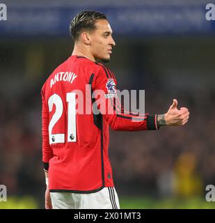 Londres, Royaume-Uni. 04th Apr, 2024 - Chelsea v Manchester United - premier League - Stamford Bridge. Antony en action contre Chelsea. Crédit photo : Mark pain / Alamy Live News Banque D'Images