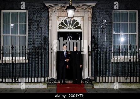 [MccLi0006310] la vice-présidente des États-Unis Kamala Harris visite Downing Street cet après-midi. Le premier ministre britannique Rishi Sunak le reçoit Banque D'Images