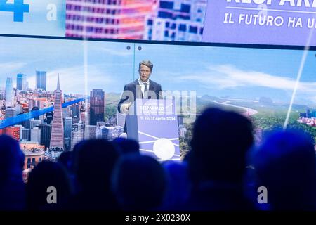 Milan, Italie. 09th Apr, 2024. Allianz MiCo. Apertura del Salone del risparmio 2024.- Cronaca - Milano, Italia - Marted&#xec ; 9 aprile 2024(Foto Alessandro Cimma/Lapresse) Allianz MiCo. Ouverture du salon de l'épargne 2024.- Actualités - Milan, Italie - mardi 9 avril 2024 (photo Alessandro Cimma/Lapresse) Presidente di Assogestioni Carlo Trabattoni crédit : LaPresse/Alamy Live News Banque D'Images