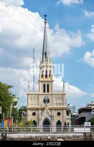 L'église Saint Rosaire sur la rivière Chao Phraya dans la ville de Bangkok en Thaïlande. Thaïlande, Bangkok, Dezember, 5, 2023 Banque D'Images