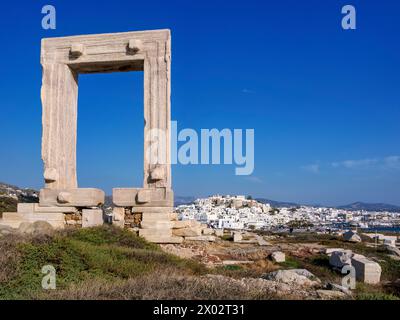 Temple d'Apollon, Chora, ville de Naxos, île de Naxos, Cyclades, îles grecques, Grèce, Europe Banque D'Images