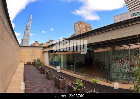 Bogota, Colombie. 30-01-2024. Turist visitez le Musée de l'or de Colombie avec plus de 30 000 pièces en or d'indigènes précolombiens. © Jose Bula Banque D'Images