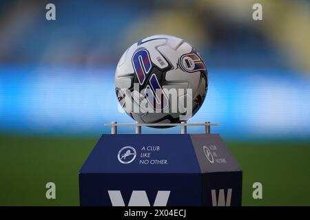Londres, Royaume-Uni. 09th Apr, 2024. Le ballon avant le match Millwall FC vs Leicester City FC SKY BET EFL Championship à Den, Londres, Angleterre, Royaume-Uni le 9 avril 2024 crédit : Every second Media/Alamy Live News Banque D'Images
