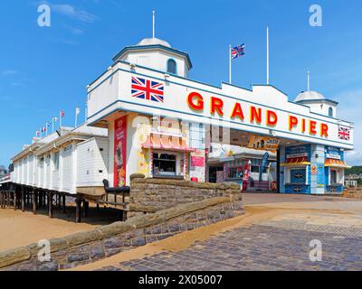 UK, Somerset, Weston Super Mare, l'entrée de Grand Pier. Banque D'Images