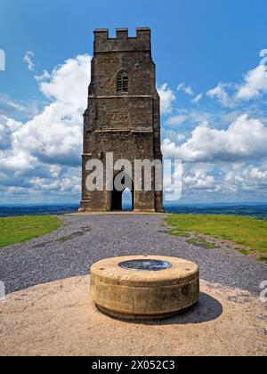 Royaume-Uni, Somerset, Glastonbury Tor, St Michaels Tower Banque D'Images