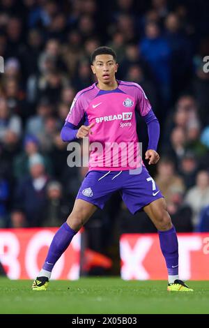 LEEDS, ANGLETERRE - 09 AVRIL : Jobe Bellingham attaquant le milieu de terrain du Sunderland FC regarde pendant le match du Sky Bet Championship entre Leeds United et Sunderland au stade Elland Road le 9 avril 2024 à Leeds, Angleterre. (Photo de Francisco Macia/photos Players images) Banque D'Images