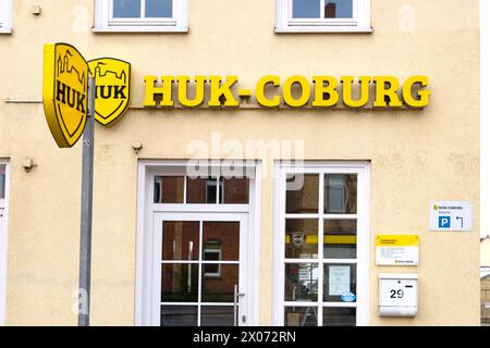 Logo HUK-COBURG assurance sur le bâtiment de l'entreprise de façade, fonds HUK-Coburg d'aide à la responsabilité civile pour les conducteurs en Allemagne, assurance automobile, Goettingen, Allemagne - M. Banque D'Images