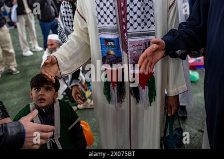 Turin, Piémont, Italie. 10 avril 2024. Fin du Ramadan célébrations par la communauté islamique de Turin au parc de la Dora (crédit image : © Simone Dalmasso/ZUMA Press Wire) USAGE ÉDITORIAL SEULEMENT! Non destiné à UN USAGE commercial ! Banque D'Images