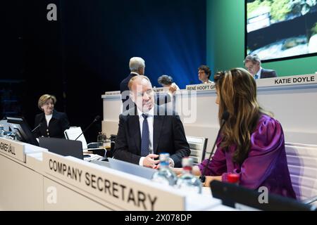 ZAANDAM - Peter Agnjefall (m) et d'autres membres du conseil d'administration avant l'Assemblée générale des actionnaires du groupe de supermarchés Ahold Delhaize. ANP JEROEN JUMELET pays-bas OUT - belgique OUT Banque D'Images