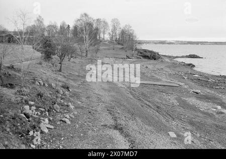 Réel 7 - 1 - 1973 : lutter pour la population de MjösaThe Mjø se prépare à lutter contre le spectre de la pollution. Les ménagères ouvrent la voie avec une action contre les détergents riches en phosphates. Maintenant LO a présenté un plan pour le plus grand lac du pays. Photo : Sverre A. Børretzen / Aktuell / NTB ***PHOTO NON TRAITÉE*** Banque D'Images