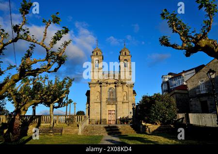 Église notre-Dame de Remedios à Castro Caldelas, Ourense, Espagne Banque D'Images