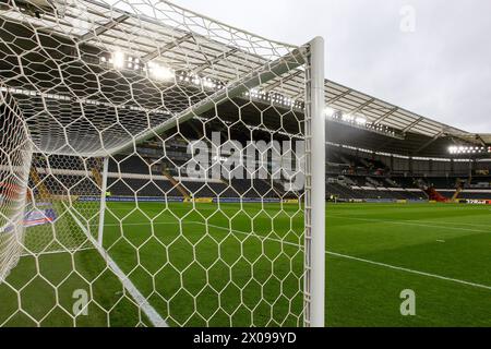 MKM Stadium, Hull, Angleterre - 10 avril 2024 vue générale du terrain - avant le match Hull City v Middlesbrough, Sky Bet Championship, 2023/24, MKM Stadium, Hull, Angleterre - 10 avril 2024 crédit : Arthur Haigh/WhiteRosePhotos/Alamy Live News Banque D'Images