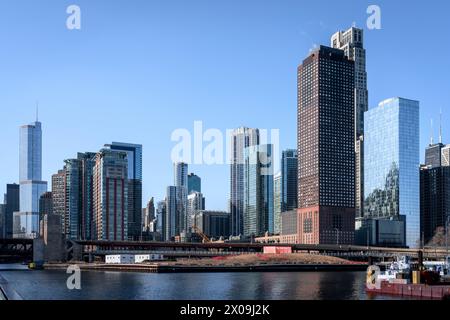 Skyline de Chicago par une journée ensoleillée Banque D'Images