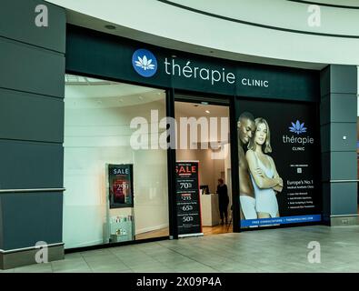 La nouvelle succursale de thérapie dans le Liffey Valley Shopping Centre, Dublin, Irlande. Banque D'Images