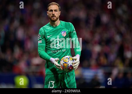 Madrid, Espagne. 10 avril 2024. MADRID, ESPAGNE - 10 AVRIL : Jan Oblak de l'Atletico Madrid regarde le match quart de finale première manche - UEFA Champions League 2023/24 entre l'Atletico Madrid et le Borussia Dortmund au stade Civitas Metropolitano le 10 avril 2024 à Madrid, Espagne. (Photo de Pablo Morano/BSR Agency) crédit : BSR Agency/Alamy Live News Banque D'Images