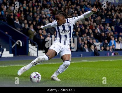 Brandon Thomas-Asante de West Bromwich Albion lors du Sky Bet Championship match aux Hawthorns, West Bromwich. Date de la photo : mercredi 10 avril 2024. Banque D'Images