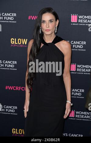 Beverly Hills, États-Unis. 10 avril 2024. BEVERLY HILLS, ÉTATS-UNIS. 10 avril 2024 : demi Moore à « un Evenin inoubliable » au profit du Fonds de recherche sur le cancer des femmes. Crédit photo : Paul Smith/Alamy Live News Banque D'Images