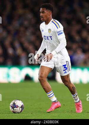 Leeds, Royaume-Uni. 09th Apr, 2024. Junior Firpo de Leeds United lors du Leeds United FC vs Sunderland AFC SKY BET EFL Championship match à Elland Road, Leeds, Royaume-Uni le 9 avril 2024 Credit : Every second Media/Alamy Live News Banque D'Images