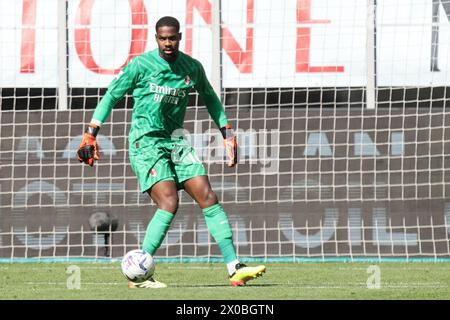 Milan, Italie - 6 avril 2024 - Milan vs Lecce Italian Championship 2023/2024 - dans la photo : Mike Maignan (16 AC Milan) Banque D'Images