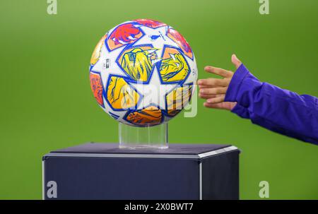 Londres, Royaume-Uni. 09th Apr, 2024. 09 Avr 2024 - Arsenal v Bayern Munich - Champions League - Emirates Stadium. Le ballon Adidas UEFA Champions League UCL Pro Knockout. Crédit photo : Mark pain / Alamy Live News Banque D'Images