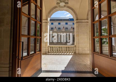 Malaga, Espagne - 21 octobre 2023 : vue sur le magnifique Musée de Malaga détails architecturaux. Banque D'Images