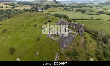 Vue aérienne de Castell Dryslwyn, château de Dryslwyn, château gallois, près de Llandeilo, Carmarthenshire, pays de Galles, Royaume-Uni Banque D'Images