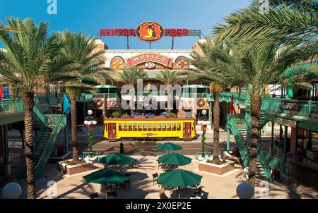 Ybor City, à l'origine un centre de production de cigares connu sous le nom de quartier Latin de Tampa depuis plus de 100 ans, maintenant un quartier historique national Banque D'Images