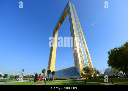 L'emblématique bâtiment Dubai Frame à Dubaï, Émirats arabes Unis. Banque D'Images
