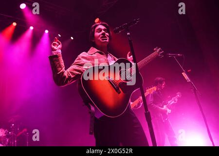 Joker Out en concert au Shepherds Bush Empire LONDRES, ANGLETERRE - 11 AVRIL : Bojan CvjetiÄanin du Joker Out en concert au Shepherds Bush Empire le 11 avril 2024 à Londres, Angleterre. CAP/Mar Mar/Grande-Bretagne Copyright : xMartinxHarris/CapitalxPicturesx Banque D'Images