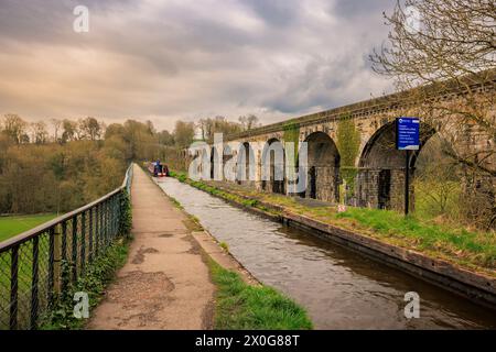 L'aqueduc de Chirk sur le canal de Llangollen, Denbighshire, Nord du pays de Galles Banque D'Images