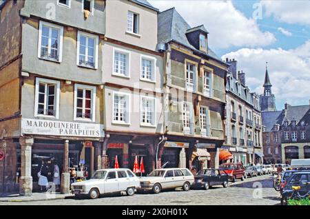 Place des Cordeliers, Dinan, Ille-et-Vilaine, Bretagne, France [traduction automatique] Banque D'Images