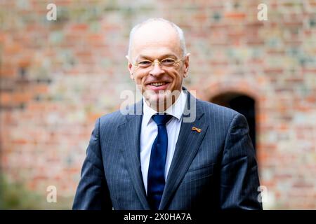 Middelburg, pays-Bas, 1er avril 11, 2024. Le roi Willem Alexander, la reine Maxima et la princesse Beatrix des pays-Bas lors de la remise des quatre prix de la liberté au Nieuwe Kerk à Middelburg pour sauver l'Ukraine crédit : NL Beeld / Patrick van EMST / Alamy Live News Banque D'Images