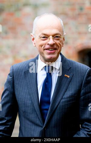 Middelburg, pays-Bas, 1er avril 11, 2024. Le roi Willem Alexander, la reine Maxima et la princesse Beatrix des pays-Bas lors de la remise des quatre prix de la liberté au Nieuwe Kerk à Middelburg pour sauver l'Ukraine crédit : NL Beeld / Patrick van EMST / Alamy Live News Banque D'Images