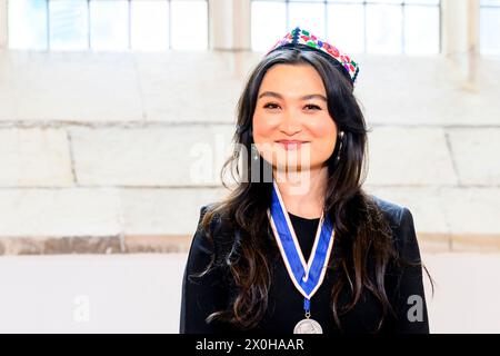 Middelburg, pays-Bas, 1er avril 11, 2024. Le roi Willem Alexander, la reine Maxima et la princesse Beatrix des pays-Bas lors de la remise des quatre prix de la liberté au Nieuwe Kerk à Middelburg pour sauver l'Ukraine crédit : NL Beeld / Patrick van EMST / Alamy Live News Banque D'Images