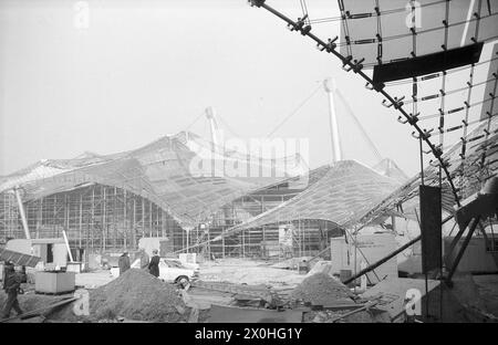 Le stade de natation olympique pendant la période de construction. [traduction automatique] Banque D'Images