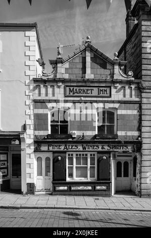 TRURO MARKET INN PUB VICTORIEN FINES ALES & SPIRITUEUX BACK QUAY TR1 2LL CONSTRUIT EN 1900 Banque D'Images