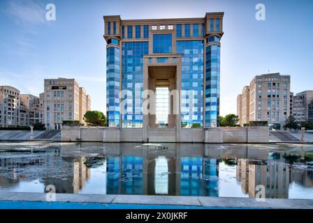 Hôtel de région, Antigone, quartier, vue maison, façade, architecte Ricardo Bofil, Montpellier, Hérault, France, Banque D'Images