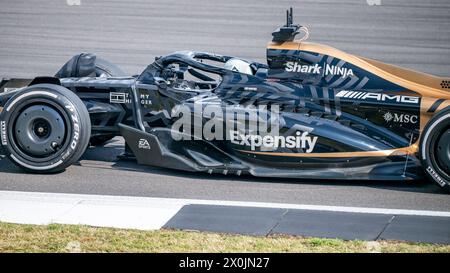 APXGP avec Brad Pitt au Grand Prix de Grande-Bretagne - Silverstone 2023 Banque D'Images
