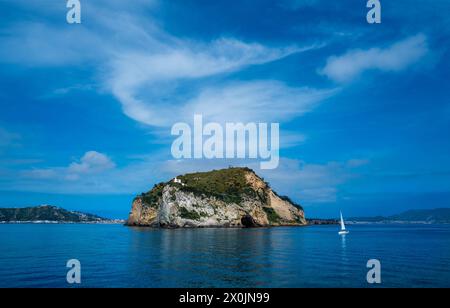 Cap Miseno dans la baie de Naples, Italie Banque D'Images