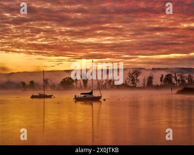 Aube à Dießen am Ammersee Banque D'Images