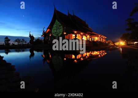 Attraction publique Sirindhorn Wararam Phu Prao Temple (Wat Phu Prao) dans la province d'Ubon Ratchathani, Thaïlande Banque D'Images