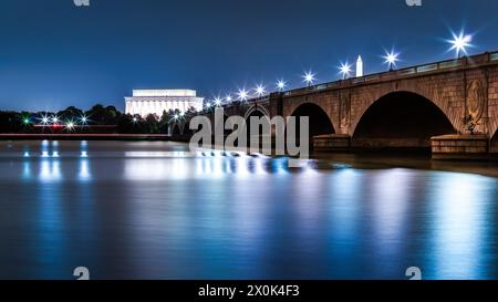 Lincoln Memorial et Arlington Bridge, à Washington DC Banque D'Images