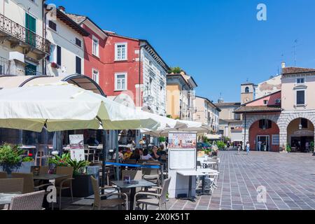 Desenzano del Garda, vieille ville, sqaure Piazza Malvezzi à Brescia, Lombardie / Lombardie, Italie Banque D'Images