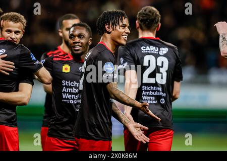 Rotterdam, pays-Bas. 12 avril 2024. ROTTERDAM, PAYS-BAS - 12 AVRIL : Mimeirhel Benita de l'Excelsior Rotterdam souriant lors du match Néerlandais Eredivisie entre l'Excelsior Rotterdam et le FC Volendam au Van Donge & de Roo Stadion le 12 avril 2024 à Rotterdam, pays-Bas. (Photo de Broer van den Boom/Orange Pictures) crédit : Orange pics BV/Alamy Live News Banque D'Images