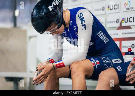 Milton, Canada. 12 avril 2024. Photo par Alex Whitehead/SWpix.com - 12/04/2024 - cyclisme - Coupe des Nations Tissot UCI Track - 3e manche : Milton - Centre national de cyclisme Mattamy, Milton, Ontario, Canada - qualification de poursuite par équipe féminine - Clara Copponi de France crédit : SWpix/Alamy Live News Banque D'Images