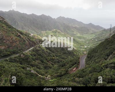 El Bailadero, Tenerife, Espagne : Mirador El Balaidero avec panorama de l'île Banque D'Images
